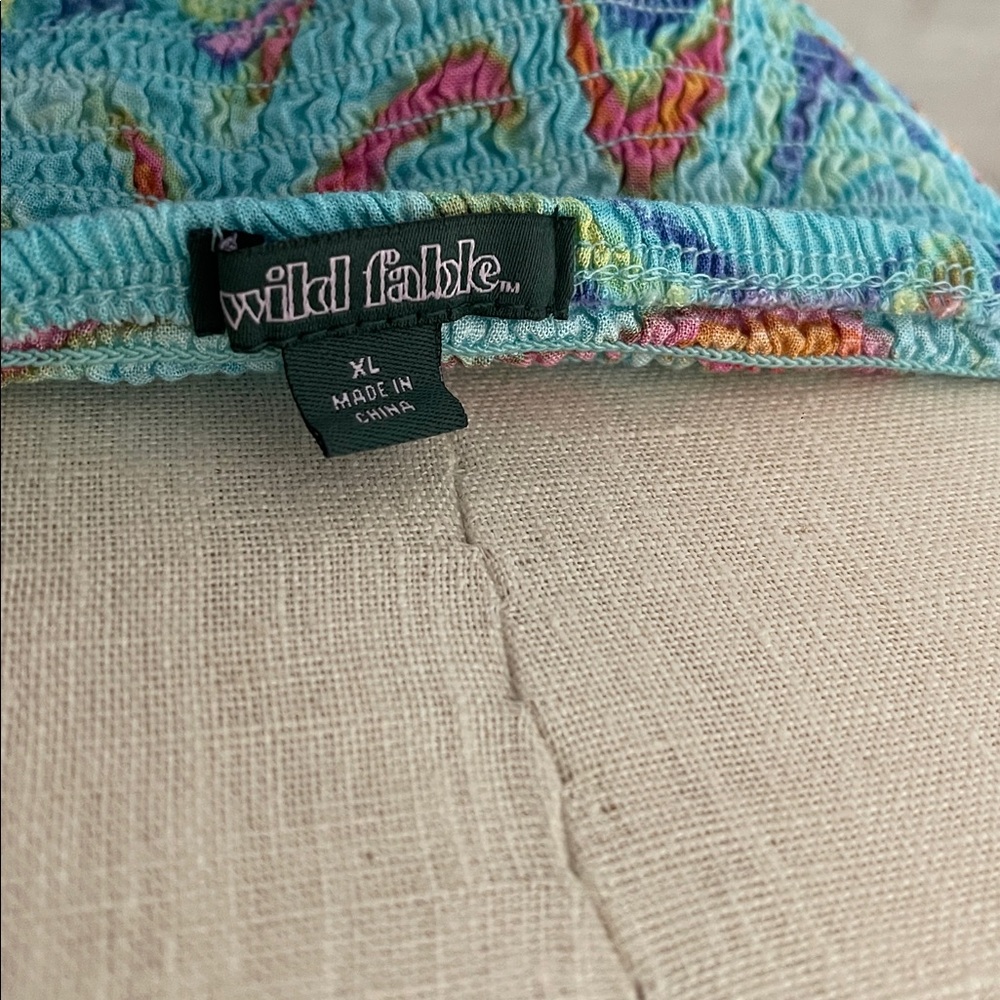 Two pieces Wild Fable Multicolor Patterned - Picture 2 of 6